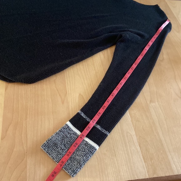 Express black sweater. Worn, but good condition, gray and white detail on wrist - Picture 6 of 7